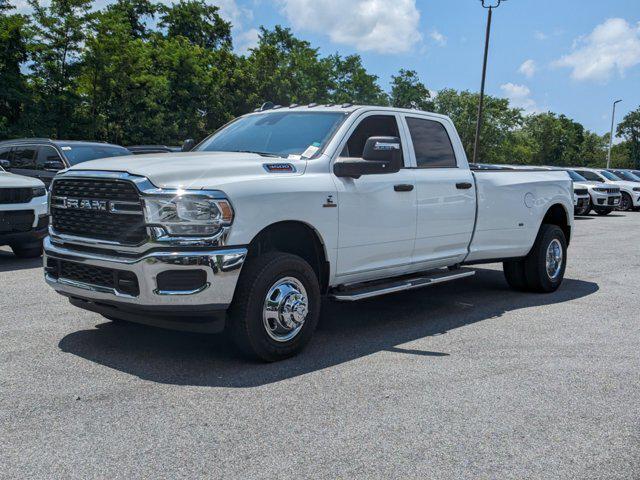 2024 RAM Ram 3500 RAM 3500 TRADESMAN CREW CAB 4X4 8 BOX