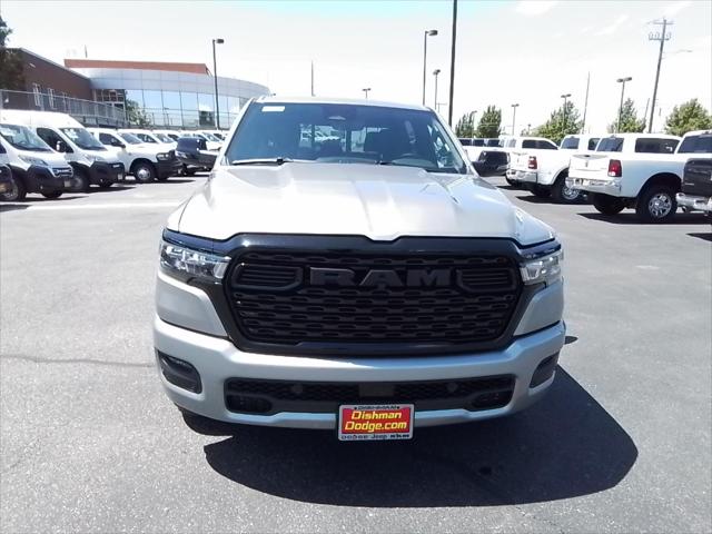 2025 RAM Ram 1500 RAM 1500 BIG HORN CREW CAB 4X4 64 BOX