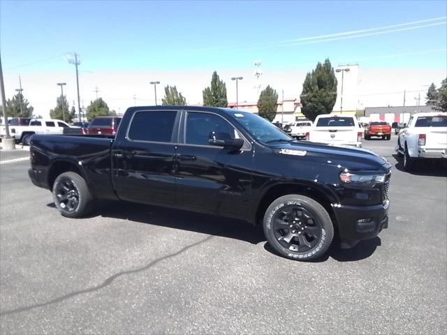 2025 RAM Ram 1500 RAM 1500 BIG HORN CREW CAB 4X4 64 BOX