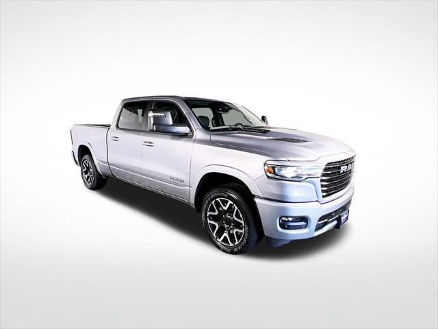 2025 RAM Ram 1500 RAM 1500 LARAMIE CREW CAB 4X4 64 BOX