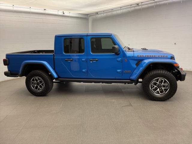 2024 Jeep Gladiator GLADIATOR RUBICON X 4X4