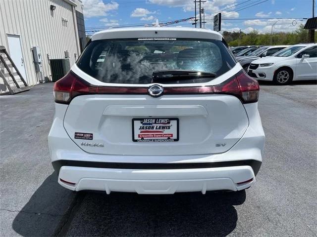 2021 Nissan Kicks SV Xtronic CVT