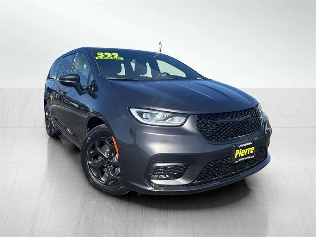 2023 Chrysler Pacifica Hybrid PACIFICA PLUG-IN HYBRID TOURING L