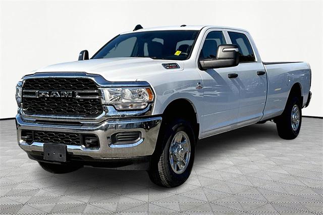 2024 RAM Ram 2500 RAM 2500 TRADESMAN CREW CAB 4X4 8 BOX