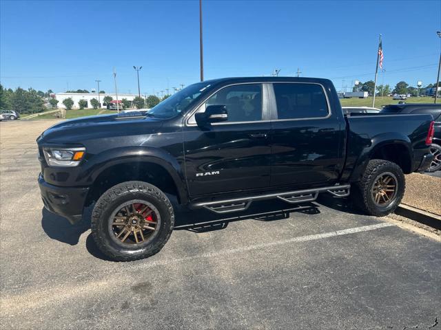 2022 RAM 1500 Laramie Crew Cab 4x4 57 Box