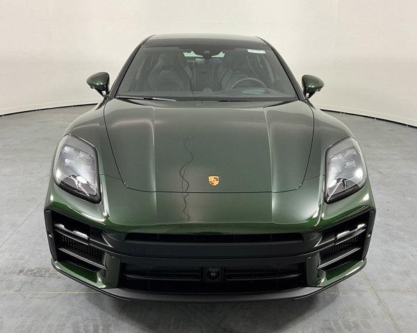 2024 Porsche Panamera 4