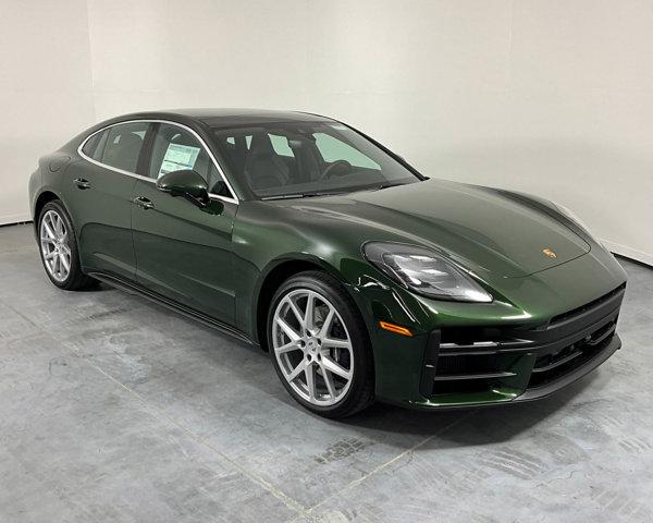2024 Porsche Panamera 4