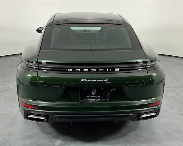 2024 Porsche Panamera 4