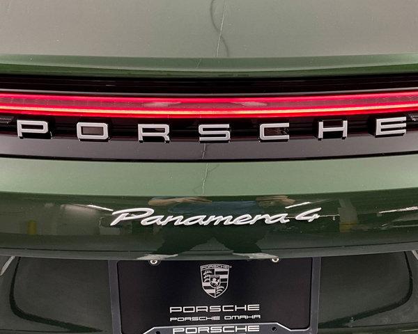 2024 Porsche Panamera 4