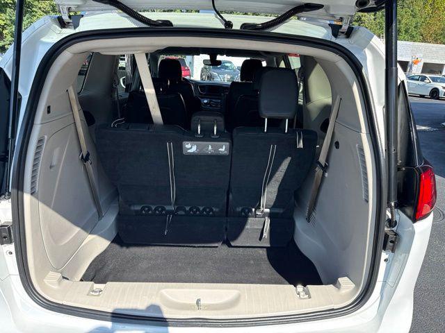 2019 Chrysler Pacifica Touring L