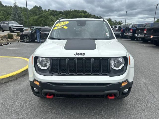 2023 Jeep Renegade Trailhawk 4x4