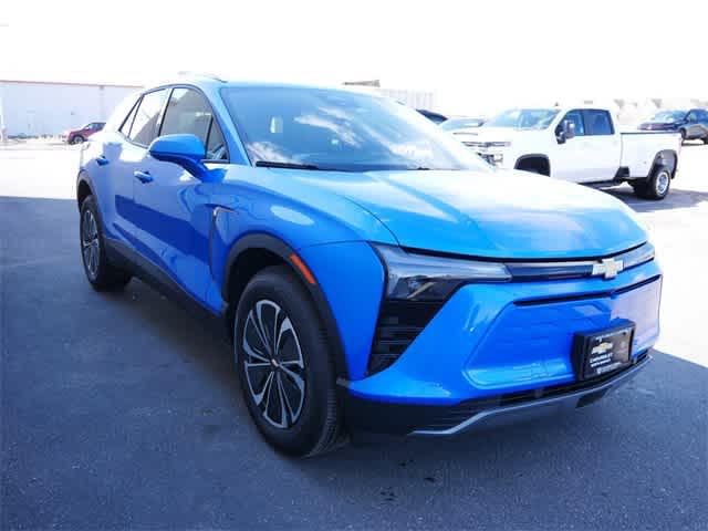 2024 Chevrolet V Blazer eAWD LT