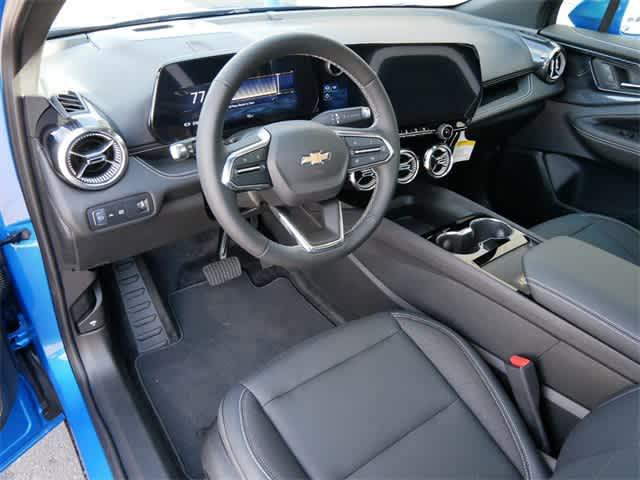 2024 Chevrolet V Blazer eAWD LT