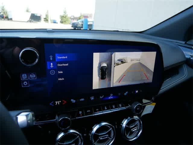 2024 Chevrolet V Blazer eAWD LT