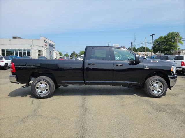 2024 RAM Ram 2500 RAM 2500 TRADESMAN CREW CAB 4X4 8 BOX