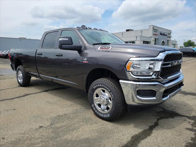 2024 RAM Ram 2500 RAM 2500 TRADESMAN CREW CAB 4X4 8 BOX