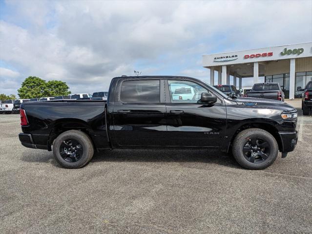 2025 RAM Ram 1500 RAM 1500 TRADESMAN CREW CAB 4X2 57 BOX