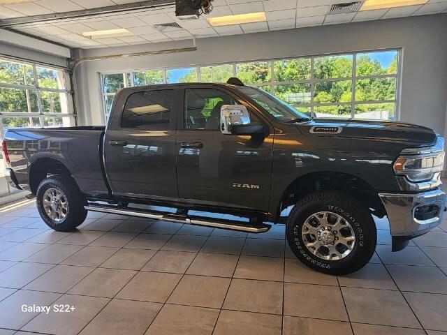 2024 RAM Ram 2500 RAM 2500 LARAMIE CREW CAB 4X4 64 BOX