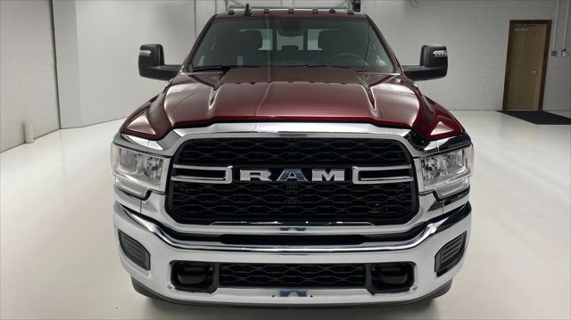 2024 RAM Ram 3500 RAM 3500 TRADESMAN CREW CAB 4X4 8 BOX