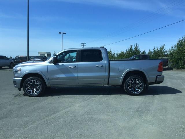 2025 RAM Ram 1500 RAM 1500 LARAMIE CREW CAB 4X4 64 BOX