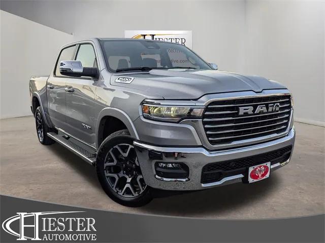 2025 RAM Ram 1500 RAM 1500 LARAMIE CREW CAB 4X4 57 BOX