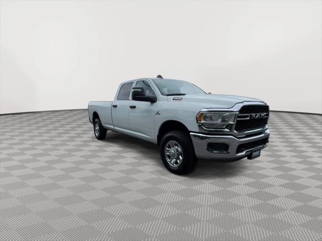 2024 RAM Ram 2500 RAM 2500 TRADESMAN CREW CAB 4X4 8 BOX