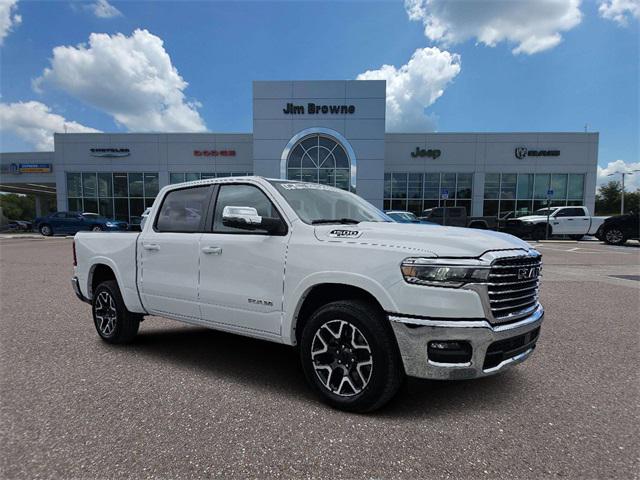 2025 RAM Ram 1500 RAM 1500 LARAMIE CREW CAB 4X4 57 BOX