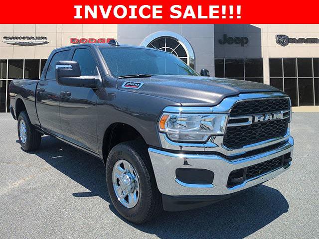 2024 RAM Ram 2500 RAM 2500 TRADESMAN CREW CAB 4X4 64 BOX