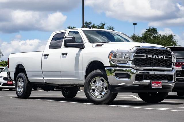 2024 RAM Ram 2500 RAM 2500 TRADESMAN CREW CAB 4X4 8 BOX