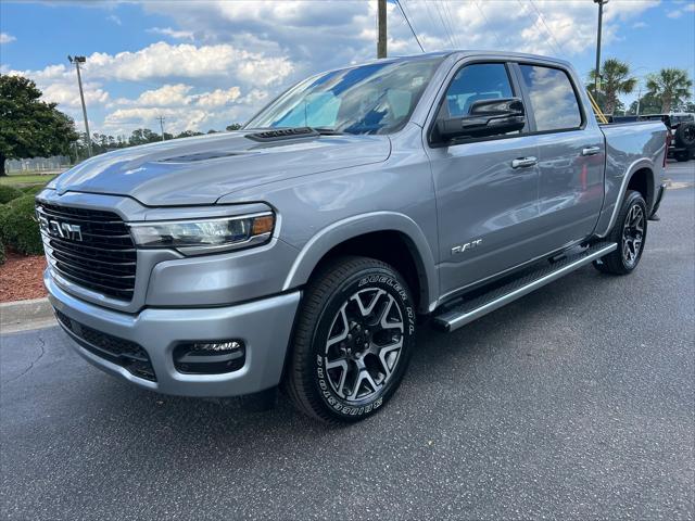 2025 RAM Ram 1500 RAM 1500 LARAMIE CREW CAB 4X4 57 BOX