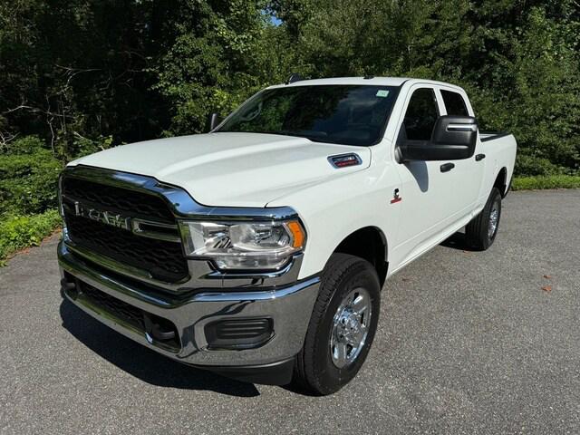 2024 RAM Ram 2500 RAM 2500 TRADESMAN CREW CAB 4X4 64 BOX