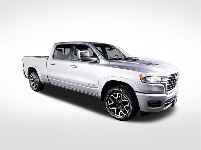 2025 RAM Ram 1500 RAM 1500 LARAMIE CREW CAB 4X4 64 BOX