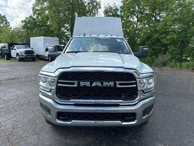 2024 RAM Ram 3500 Chassis Cab RAM 3500 TRADESMAN CREW CAB CHASSIS 4X4 60 CA