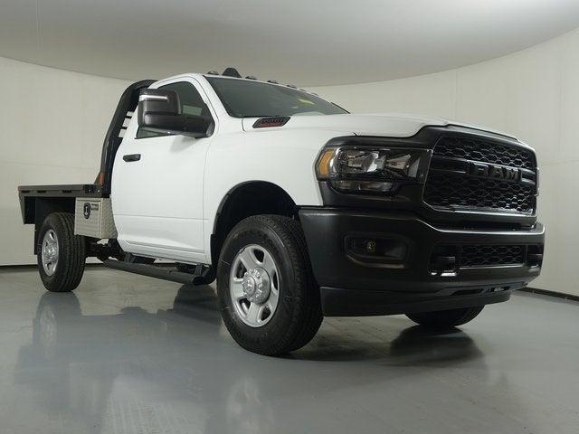2024 RAM Ram 3500 RAM 3500 TRADESMAN REGULAR CAB 4X4 8 BOX