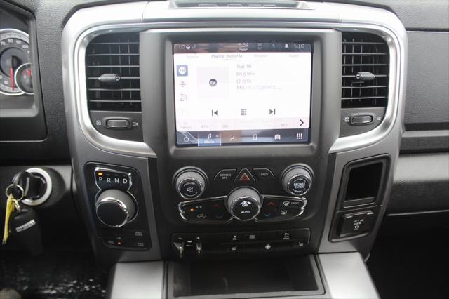2024 Ram 1500 Classic Warlock Quad Cab 4x4 6'4" Box