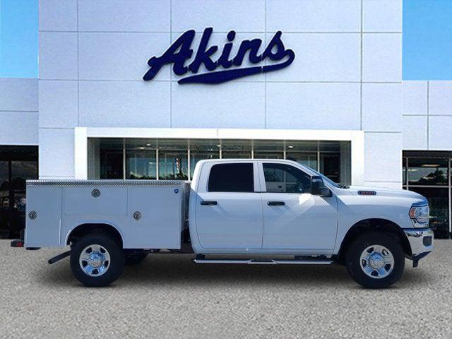 2024 RAM Ram 3500 RAM 3500 TRADESMAN CREW CAB 4X4 8 BOX