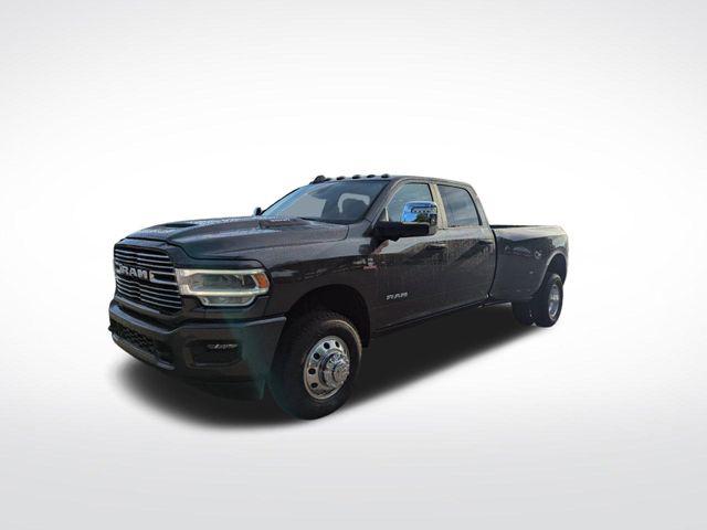 2024 RAM Ram 3500 RAM 3500 LARAMIE CREW CAB 4X4 8 BOX