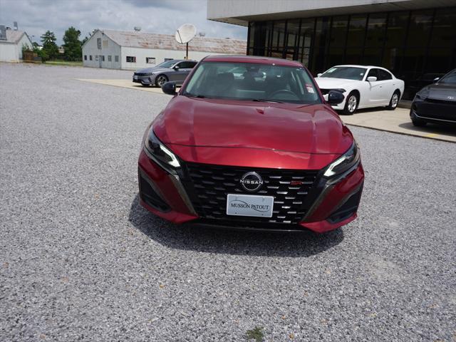 2023 Nissan Altima SR FWD