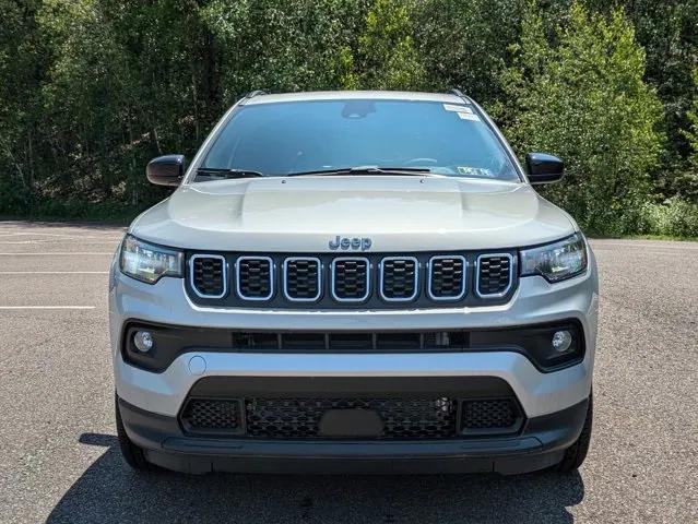 2024 Jeep Compass COMPASS LATITUDE LUX 4X4