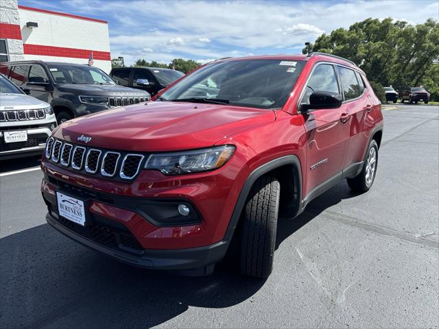 2024 Jeep Compass COMPASS LATITUDE 4X4