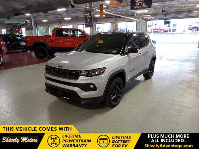 2024 Jeep Compass COMPASS LATITUDE 4X4