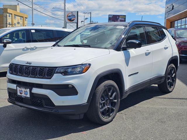 2024 Jeep Compass COMPASS LATITUDE 4X4