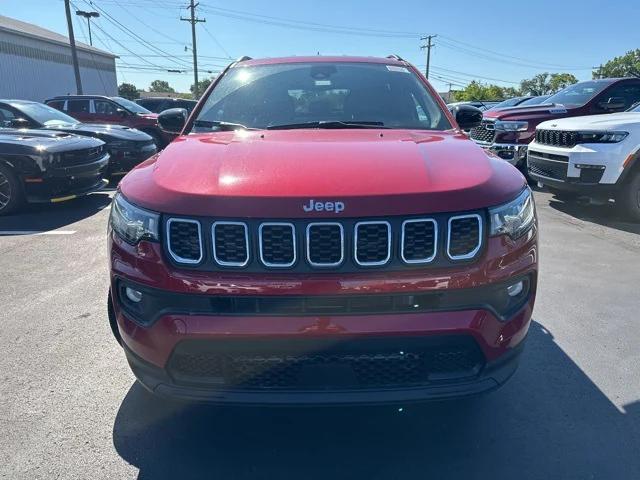 2024 Jeep Compass COMPASS LATITUDE LUX 4X4