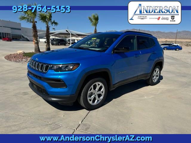 2024 Jeep Compass COMPASS LATITUDE 4X4