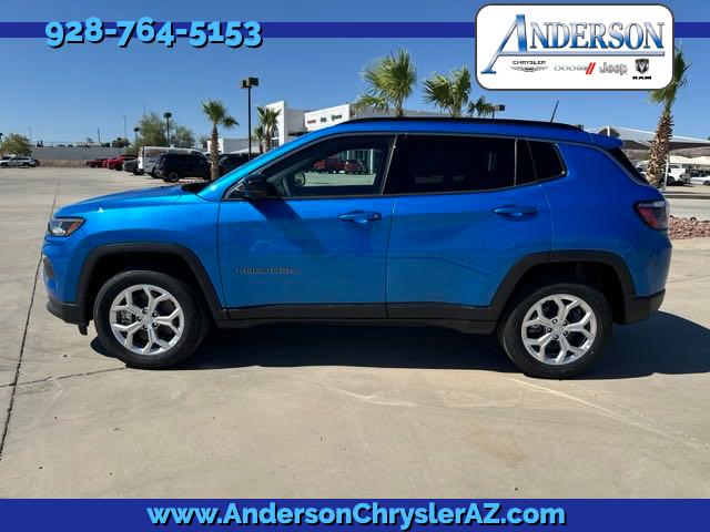 2024 Jeep Compass COMPASS LATITUDE 4X4