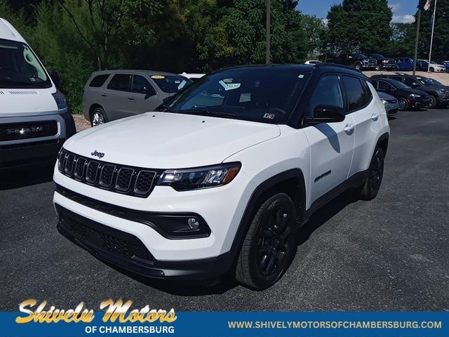 2024 Jeep Compass COMPASS LATITUDE 4X4