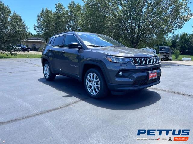 2024 Jeep Compass COMPASS LATITUDE LUX 4X4