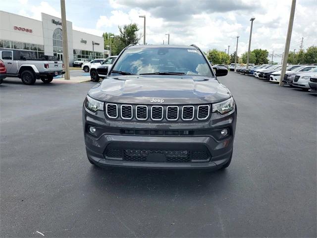 2024 Jeep Compass COMPASS LATITUDE LUX 4X4