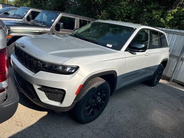 2024 Jeep Grand Cherokee GRAND CHEROKEE ALTITUDE 4X4