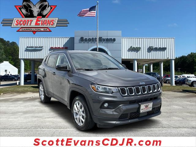 2024 Jeep Compass COMPASS LATITUDE LUX 4X4